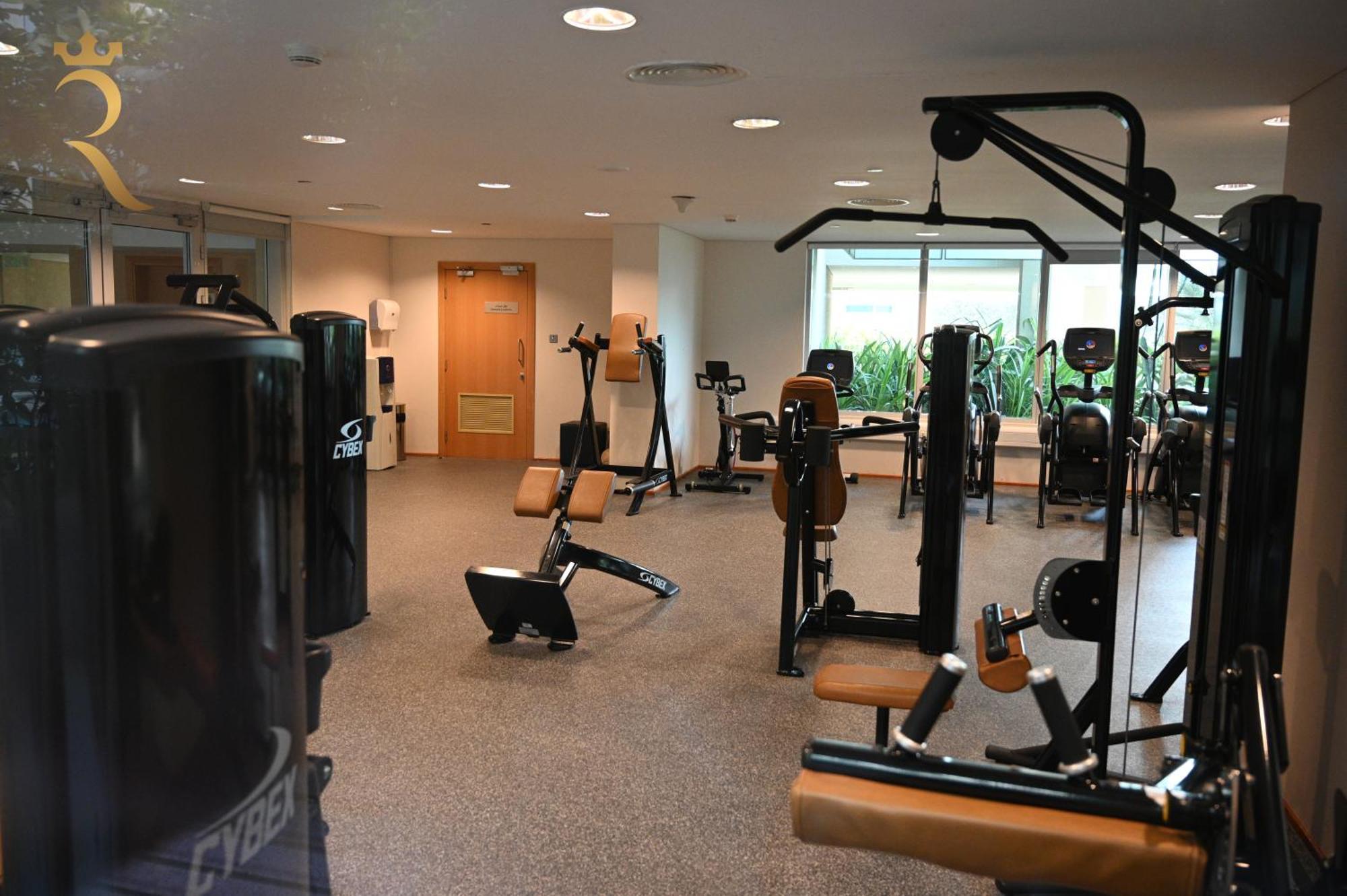 Your 2br Luna Retreat With Access In Al Rahba Appartement
