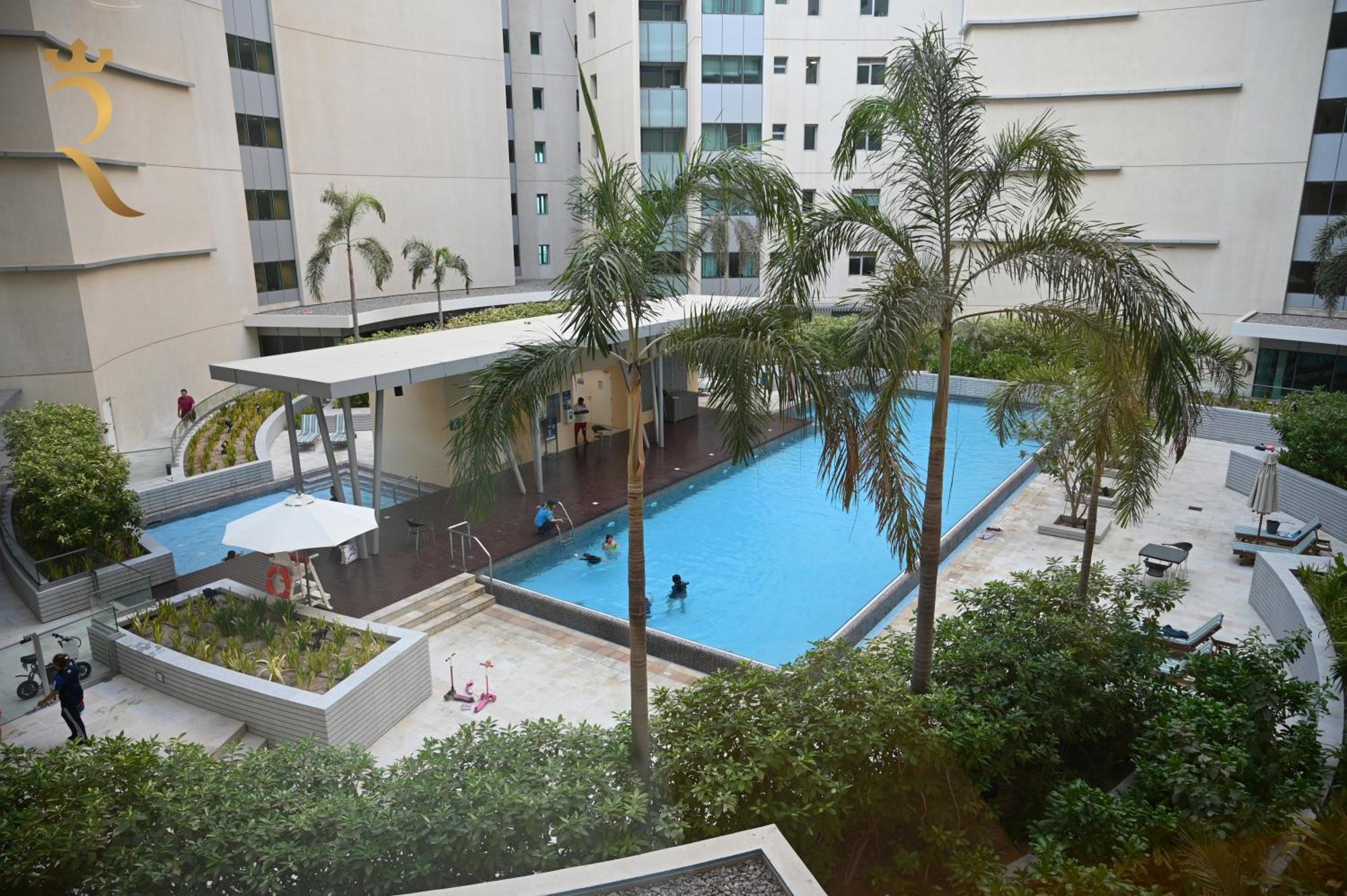 Your 2br Luna Retreat With Access In Al Rahba Appartement