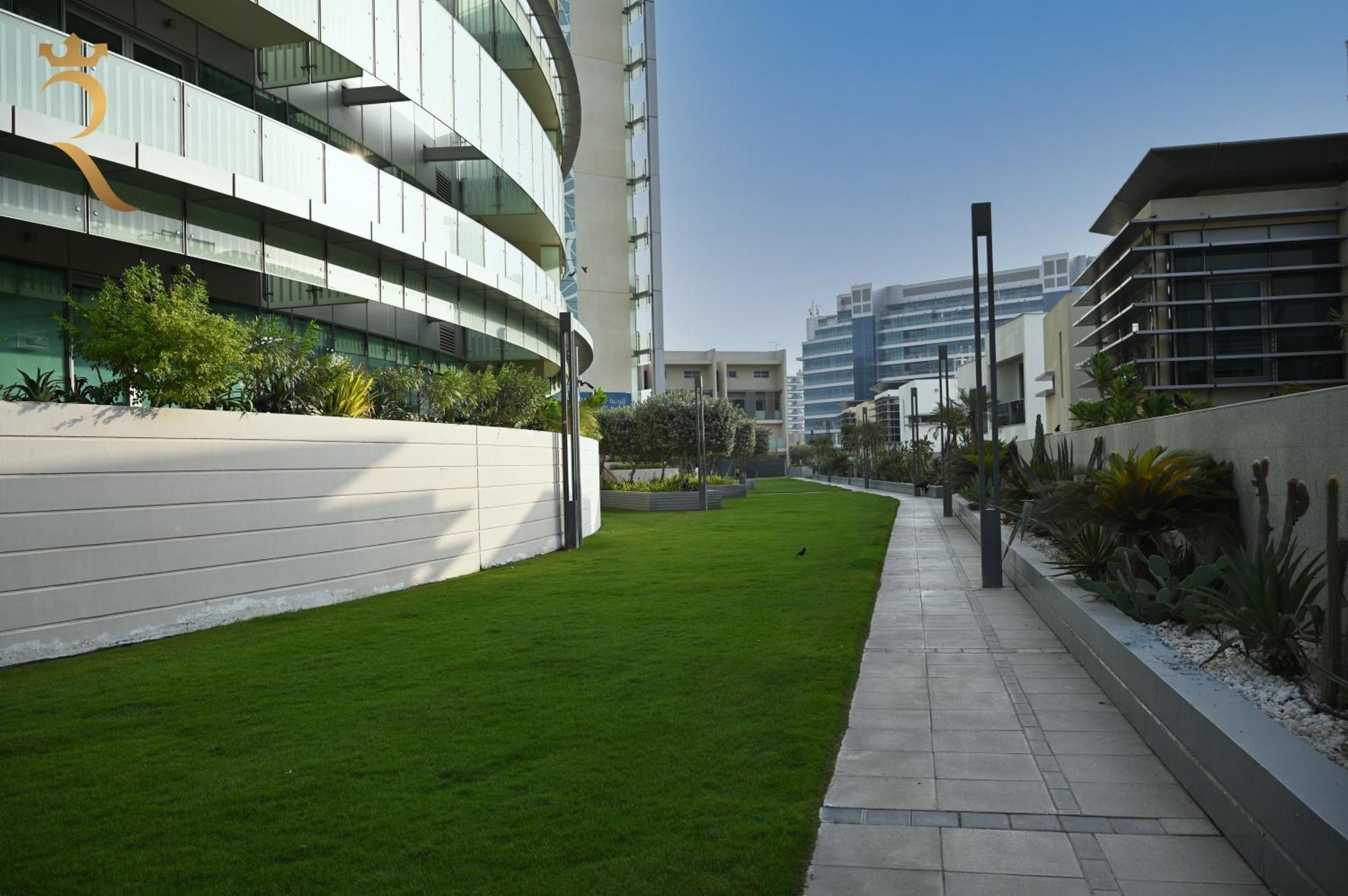 Appartement Your 2br Luna Retreat With Access In Al Rahba